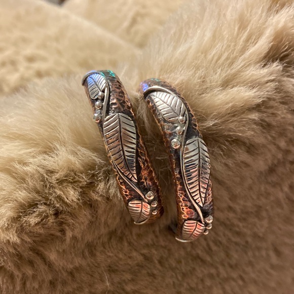 Vintage Hammered Copper Silver Accent South Western Navajo Leaf Hoop Earrings 5”